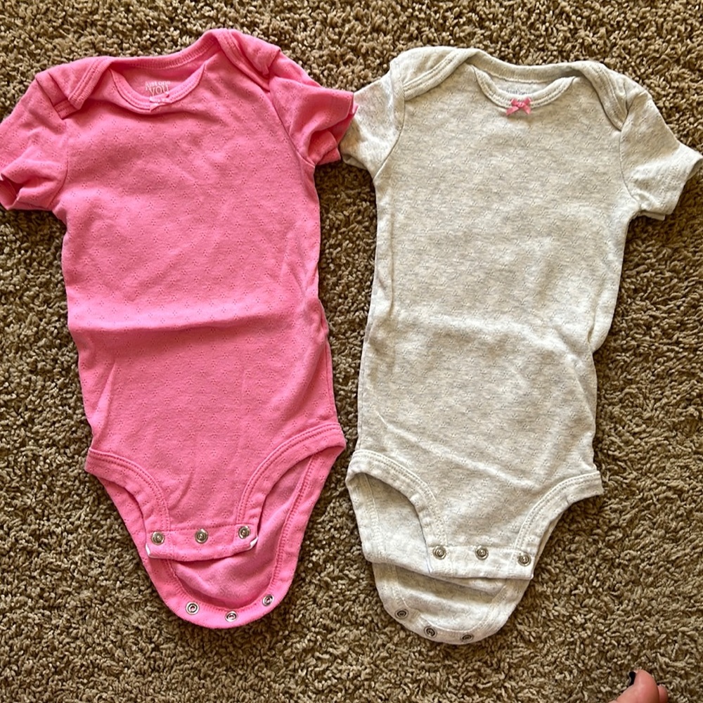 Carter's onesies EUC 6M